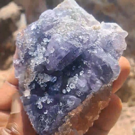 Quartz over Fluorite Akwana Deposit,Logo, Benue State, Nigeria JC Crystals and More Www.facebook.com/groups/jccrystalsandmore | Jeff Chastain | Facebook
