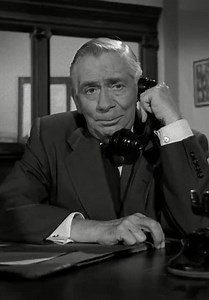 Perry Mason S01:E13 - The Case of the Moth-Eaten Mink