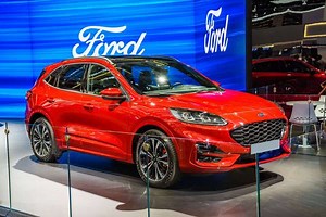 Ford Escape Flat Towing Problems: Are Escapes Flat Towable?