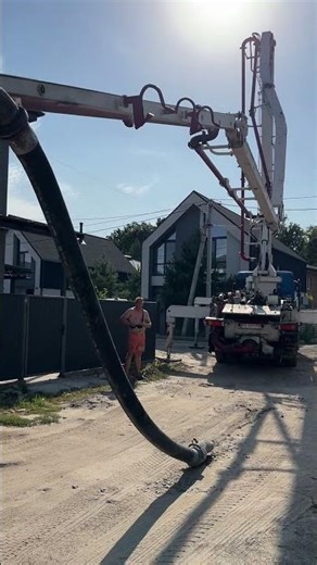 Setting Up the Concrete Pump Before Pouring! 🚧 Fast & Professional Prep #diy #construction