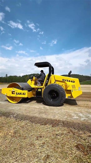 SAKAI 84” soil compactor doing #sitework on the factory grounds where it was made. #earthmoving