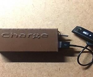 Super Easy 9V Emergency USB Charger