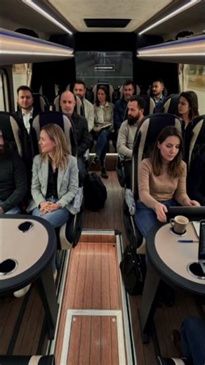 New Cuby Sprinter 519 CDI, now with up to 27+1+1 seats with configuration 2+2