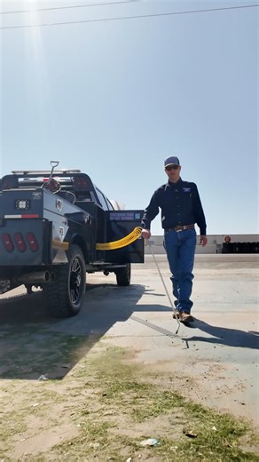 Jon Galland | Work Truck Expert on Instagram: "This 12V Compressor Outlasts Everything on Trucks Oasis compressor hits 180 PSI and 10 CFM. Military-grade build means this 12-volt unit outlasts everything if you keep oil in it. What compressor are you running? #OasisCompressor #WorkTruck #PronghornBed"