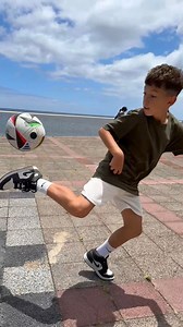 641K views · 8.7K reactions | Summer…football…! #soccer #football #fussball #futbol #fútbol #footballskills #soccerlife #footballlife #skills #footballplayer #soccergame #footballtime | V7skills | Facebook
