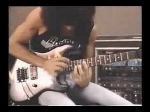 steve lynch two hands guitar solo