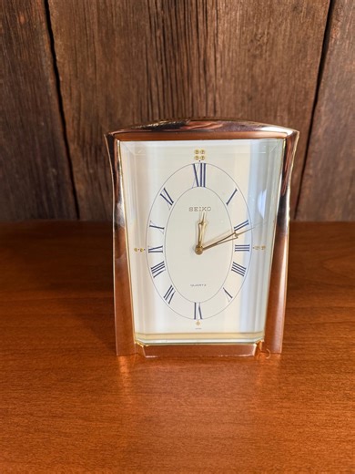 Vintage Seiko Quartz Desk Clock: Gold Tone Brass, Beveled Glass (runs, Doesn't Keep Time) - Etsy
