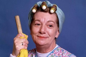Hilda Ogden - Alchetron, The Free Social Encyclopedia