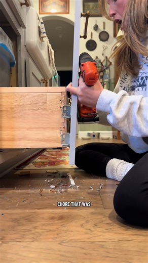 Here’s to bringing more cozy into my home for 2026! #cozykitchen #grandmacore #cozyhomedecor #woodworking #diy