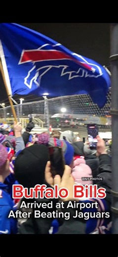Buffalo Bills got back to airport with Bills Mafia there congratulating them after their victory against Jaguars. First away playoff game win since 1992. Go Bills!!! #BillsMafia #GoBills #nfl #buffalobills #letsgobuffalo | WNY Photos