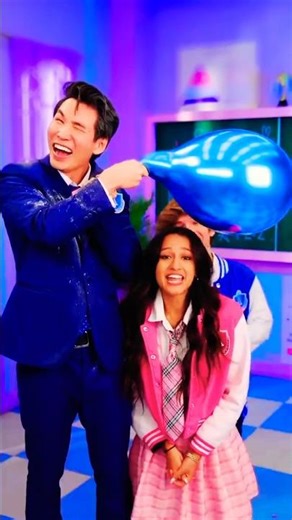 Balloon Battle! Boys vs Girls Take On the FUNNIEST School Challenge! #trending #shortsfeed #shorts