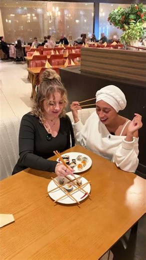 Tic Tac Toe mit All you can eat Sushi 🍣🥰 . Yangtse Restaurant 📍 Eschweilerstraße 2, 50354 Hürth