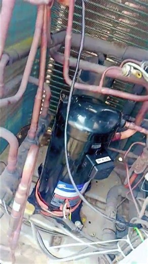 “Midea Heat Pump – Compressor replacement, R410A gas charging & heat exchanger descaling completed.