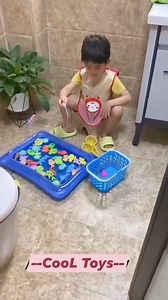 Fishing Game With PooL | Cool Toys