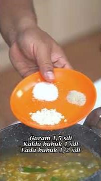 The first time I tried somay with gravy, I immediately thought about post-Eid business.