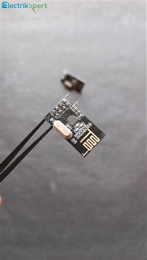 NRF24L01 Wireless Communication Explained in 15 Seconds 🚀