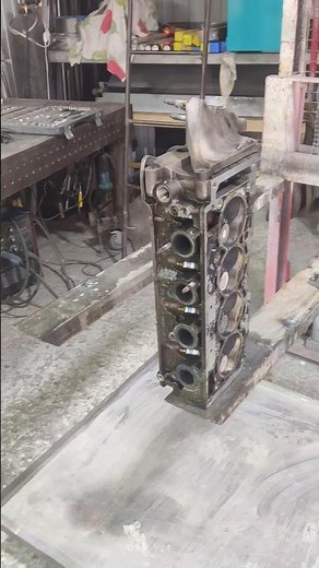 Ford Focus cylinder head repair