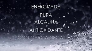 ECAIA carafe ECAIA carafe es un ionizador mineral de agua de flujo continuo. A diferencia de un ionizador de agua eléctrico, la jarra no precisa corriente eléctrica. El granulado de carbón activado limpia previamente el agua eliminando las sustancias contaminantes.  2 ECAIA cartridge (cartuchos filtrantes), incluidos en el volumen de suministro  Cartucho filtrante "todo en uno"  Con la unidad de energización "energizing plate"  Plásticos especiales aptos para contacto con alimentos  Tempori
