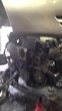 How to remove a Lexus es300 engine