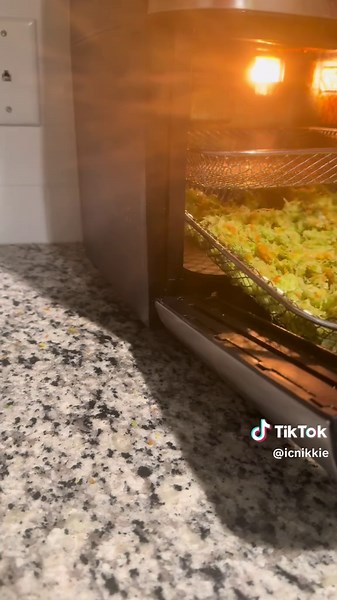 Secret pulp hack, shhhhh . lol Have you been juicing lately but have no idea what to do with the pulp? I got you. When I put the pulp in the oven I really don’t know where I went wrong but it didn’t do anything. lol But I saw a dehydration setting on my air fryer and decided to give it a try. I dried the pulp for about 3 hrs just to be sure and oh my gosh, the perfection. When I did my research this can last up to 6 months so I put it in everything, especially on days where my kids act super pic