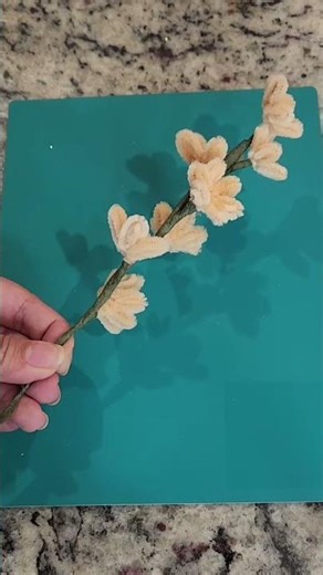 Pipe Cleaner Flower tutorial