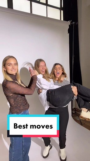 Who has the best moves? 😝 #copenhagengirls #cphgirls @klarabrink @emmasillelund @sofiagadegaard