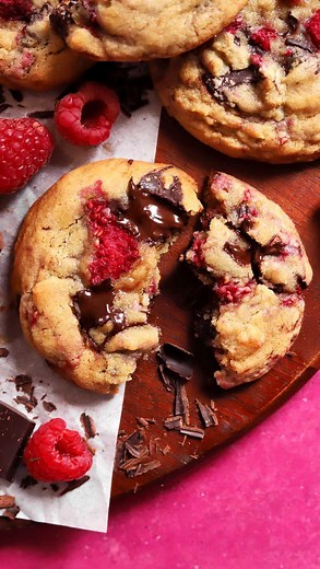 Christina Marsigliese - Food Scientist on Instagram: "NEW Raspberry Chocolate Chip Cookies! Soft and chewy chocolate chip cookie dough with fresh raspberries baked right in. But there’s a secret to making sure the raspberries don’t bleed and you’ll need to read the recipe to find out. The brand new recipe is up on the site! Link in bio. https://scientificallysweet.com/raspberry-chocolate-chip-cookies/ #chocolatechipcookies #cookies #raspberries #raspberrycookies"