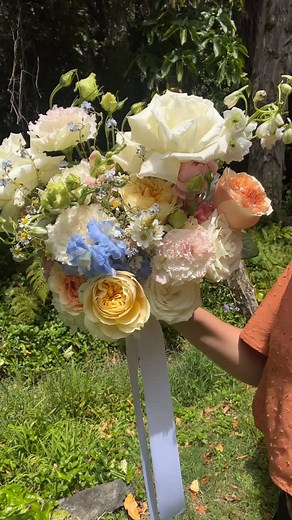 Wedding day set up for Gabby 💛 | Paper Daisy Florist