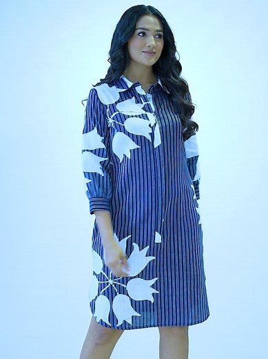 🎨 Artisan Chic: The CottonSilk Batik Collection ✨ Elevate your everyday wardrobe with our latest CottonSilk Batik arrivals! Whether you prefer the bold edge of a Contrast Short Dress or the polished look of a classic Shirt Dress, these pieces blend traditional hand-crafted batik with a modern, breathable silhouette. Choose your favorite look: 👗 Contrast Batik Short Dress: Rs. 13,060/= 👗 Batik Shirt Dress: Rs. 14,400/= Sizes Available: XS to 2XL (Normal Plus Chart) Shop the Look: WhatsApp: htt