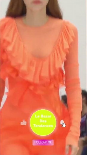 défilé MISSONI printemps été 2024 robe transparente