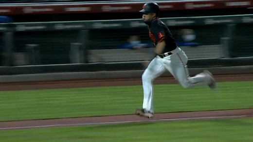 Logan Wyatt pega fly de sacrificio