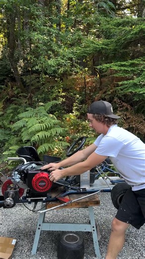 @the_barn_brothers on Instagram: "In this video I get the new Predator Ghost mounted to the frame. #gokart #smallengine #gocart"