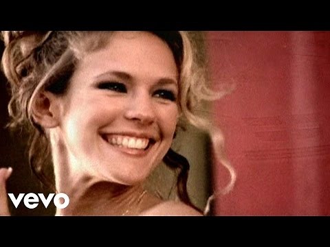 Lorie - Toi & moi (Clip officiel)