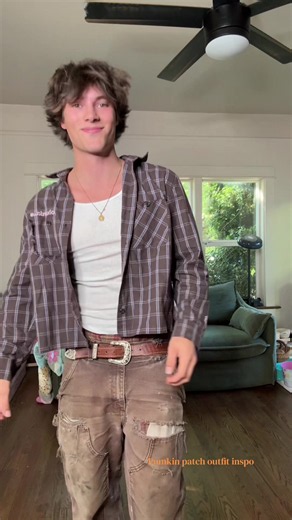 @carhartt | outfit pumpkin patch