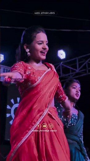 Chinnu Stunning Dance Highlights - Kurrallu Song Festival Vibes! #massjathara #chinnu #event #dance