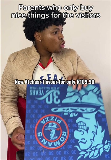 Yoh, that new Romans Pizza Atchaar flavour has mamzo acting up 😭 Go grab yourself a large box for only R109.90 #AtcharPizza #Heritage #SouthAh #RomansPizza #Ad @Roman's Pizza