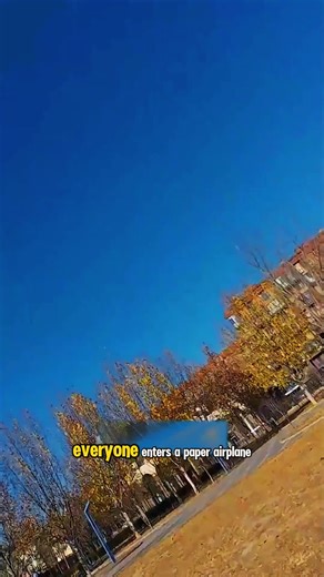 Cómo hacer un avión de papel que vuela lejos