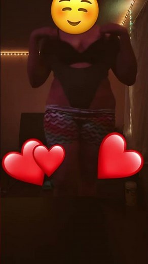 I tried my best to do a shoulder wedgie