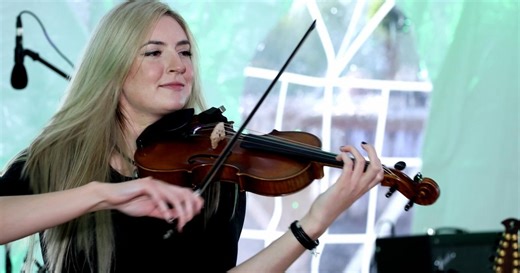 Expressions:Kilrush | Lily's Ghost Season 17 Episode 11