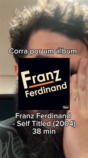 Lucas Maia on Instagram: "Parte 27 | corra por um álbum versão Franz Ferdinand do Franz Ferdinand #corraporumálbum #runningchallenge #correr #indiemusic #indierock @franz_ferdinand #franzferdinand"