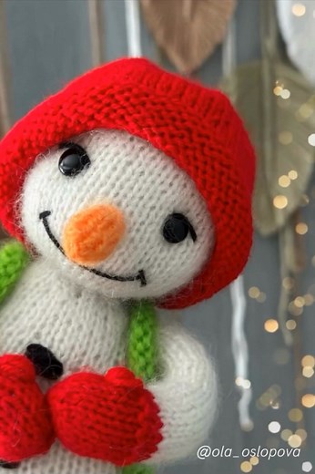 My Snowman🎄 https://www.etsy.com/listing/4321800368/snowman-knitting-pattern-2-needles?sr_prefetch=1&pf_from=shop_home&ref=shop_home_active_11&pro=1&sts=1&dd=1&logging_key=a07c7666c967e19855e59c06a0cc6fb788b7f5cc:4321800368 | Ola Oslopova
