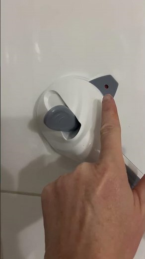 Top Shower Grab Bars for Elderly, Disabled & Injured Users | Real Review