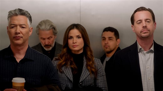 100K views · 809 reactions | “NCIS” star Wilmer Valderrama teased one of the CBS crime drama's beloved main characters will die on the show's "heartbreaking" season 22 finale May 5. bit.ly/42WGUjX | E! News | Facebook