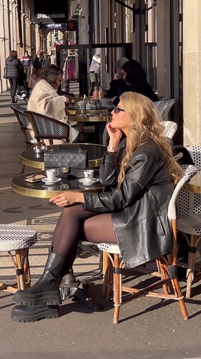 Espresso or Café Americano? #parisiennestyle #allblackeverything #alkblackoutfit #parisfoodie #pariscafe #fy #tiktokviral