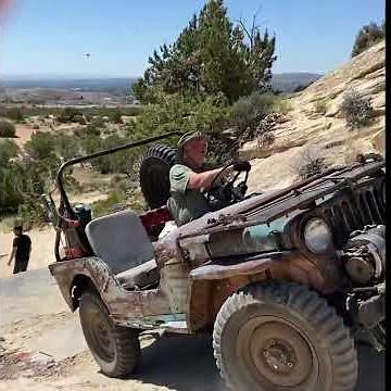 Grampa’s Jeep on the Dic’s Beach gatekeeper during the Vernal Rock Rally .