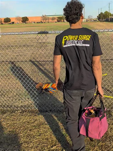 Want to see about 5 hours of practice setup and practice in less than a minute? Check it out! Shout out to PowerSurge Electric ⚡ #pasadenatx #hardwork #pasadenaenergyfc #youthsoccerclub #playwithenergy