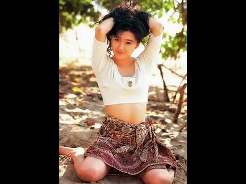 酒井法子 水着&セクシーグラビア