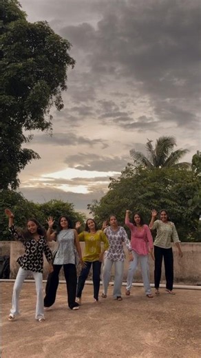 yarra tere sadke🔥😎 #trending #dance #youtubeshorts #bollywood #shorts #shortvideo