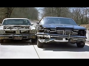 Iconic 5 STAR car chase in The Seven-Ups