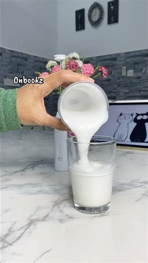 Watch This Frother Turn Milk into Perfect Foam | Cheap Frother but Amazing Foam Result!